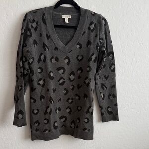 Charter Club Dark Gray Silver Metallic Animal Print V-Neck Sweater